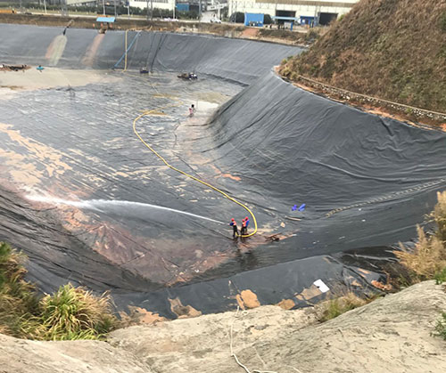 丹阳废水池清理